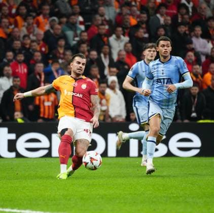 Galatasaray s player Abdülkerim Bardakci during Galatasaray - Tottenham Hotspur UEFA Europe League match at Rams Stadium in Istanbul, Turkey, on 7 November 2024. ( Copyright: DepoxPhotos 18501252