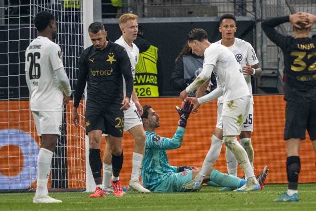 Goalkeeper Kevin Trapp (Eintracht Frankfurt) Tuta (Eintracht Frankfurt) celebrates during the UEFA Europa League 2024 25 League Phase MD4 match between Eintracht Frankfurt v SK Slavia Praha at Deutsche Bank Park on November 7, 2024 in Frankfurt am Main, Germany. not used in POL SRB CRO FRA GBR NED ITA USA Defodi-747_747_20241107_EFSlPr_000000199