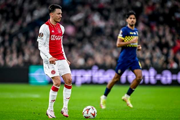 AFC Ajax Amsterdam forwarder Steven Berghuis, during the match Ajax - Maccabi Tel Aviv at the Johan Cruijff ArenA for the UEFA Europa League - League phase - Matchday 4 season 2024-2025 in AMSTERDAM, Netherlands on 7 november 2024, (photo by Stefan Koops EYE4images DeFodi Images) not used in POL SRB CRO FRA GBR NED ITA USA Defodi-746_198922
