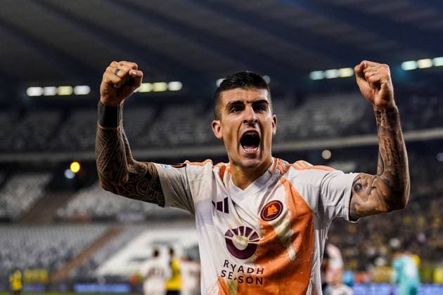 BRUSSELS, BELGIUM - NOVEMBER 7: Gianluca Mancini of AS Roma celebrates after scoring his team s first goal during the UEFA Europa League 2024 25 League Phase MD4 match between R. Union Saint-Gilloise and AS Roma at King Baudouin Stadium on November 7, 2024 in Brussels, Belgium. (Photo by Rene Nijhuis) SPO  Copyright: xRenexNijhuis