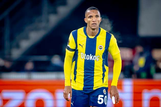 Fenerbahce defender Rodrigo Becao, during the match AZ - Fenerbahce at the AFAS stadium for the UEFA Europa League - League phase - Matchday 4 season 2024-2025 in ALKMAAR, Netherlands on 7 november 2024, (photo by Marcel van Dorst EYE4images DeFodi Images) not used in POL SRB CRO FRA GBR NED ITA USA Defodi-746_198976