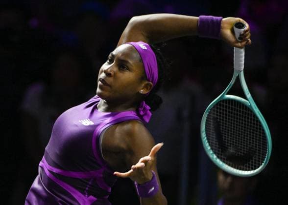 WTA, Tennis Damen Finals 2024 - Day 6 RIYADH, SAUDI ARABIA - NOVEMBER 07: Coco Gauff of USA during her match against Barbora Krejcikova of Czech Republic, on Day 6 of the 2024 WTA Finals, part of the Hologic WTA Tour, held at King Saud University Indoor Arena on November 07, 2024, in Riyadh, Saudi Arabia. Riyadh Saudi Arabia  Copyright: xArturxWidakx originalFilename:widak-wtafinal241107_npVJA.jpg