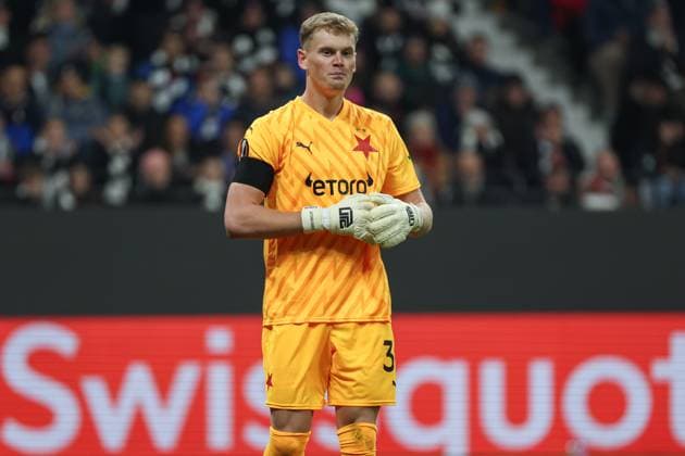 UEFA Europa League - Eintracht Frankfurt - SK Slavia Prag am 07.11.2024 im Deutsche Bank Park in Frankfurt Torwart Goalkeeper Antonin Kinsky (SK Slavia Prag 31)