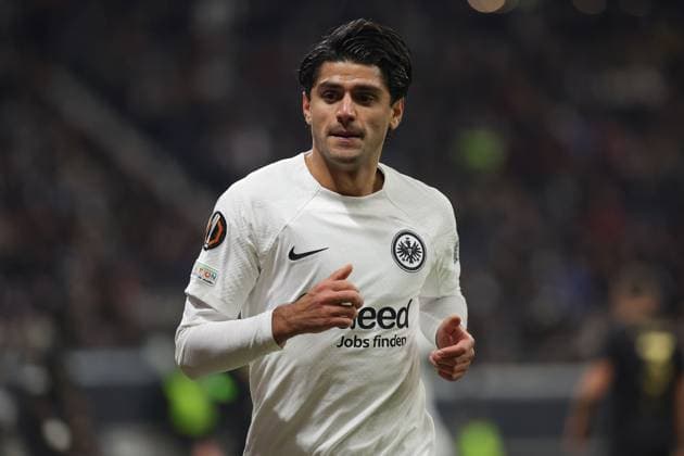 Frankfurt, 7.November 2024 UEFA Europa Legue 2024 25 Eintracht Frankfurt - Slavia Praha v.l., Mahmoud Dahoud (Eintracht Frankfurt) (DFL DFB REGULATIONS PROHIBIT ANY USE OF PHOTOGRAPHS as IMAGE SEQUENCES and or QUASI-VIDEO) Copyright: JoaquimxFerreira