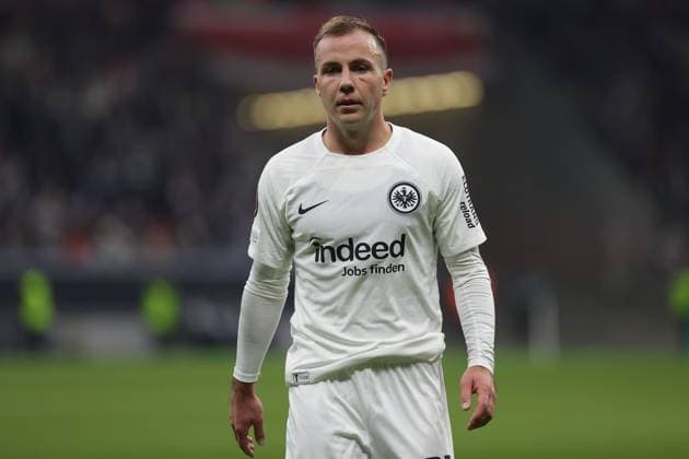 Frankfurt, 7.November 2024 UEFA Europa Legue 2024 25 Eintracht Frankfurt - Slavia Praha v.l., Mario Götze (Eintracht Frankfurt) (DFL DFB REGULATIONS PROHIBIT ANY USE OF PHOTOGRAPHS as IMAGE SEQUENCES and or QUASI-VIDEO) Copyright: JoaquimxFerreira