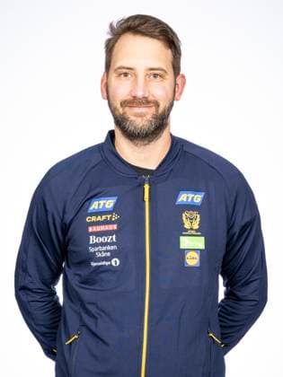 241108 Assisterande förbundskapten Patrik Fahlgren poserar för ett porträtt under en porträttfotografering med Sverige den 8 november 2024 i Linköping. Copyright: CHRISTOFFERxBORGxMATTISSON BB241108CB023