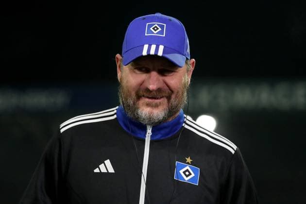 08.11.2024, xgox, Fussball 2.Bundesliga, Eintracht Braunschweig - Hamburger SV emspor, v.l. Trainer Steffen Baumgart (Hamburger SV) (DFL DFB REGULATIONS PROHIBIT ANY USE OF PHOTOGRAPHS as IMAGE SEQUENCES and or QUASI-VIDEO) Braunschweig