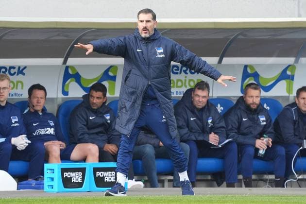 Trainer Cristian Fiel (Hertha BSC Berlin) - 09.11.2024 2. Bundesliga, Saison 24 25: SV Darmstadt 98 vs Hertha BSC Berlin, Stadion am Boellenfalltor, emonline, emspor,