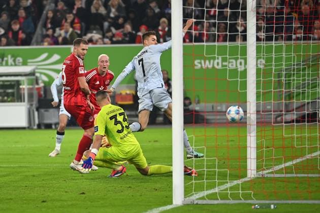 Duesseldorf, Merkusr-Spielarena, 09.11.24, GER, Herren, 2.Bundesliga, Saison 2024-2025, Fortuna Duesseldorf - SC Paderborn 07 Bild: Filip BILBIJA (Paderborn) macht das Tor zum 0:1 Only for editorial use! DFL regulations prohibit any use of photographs as image sequences and or quasi-video. NRW Deutschland