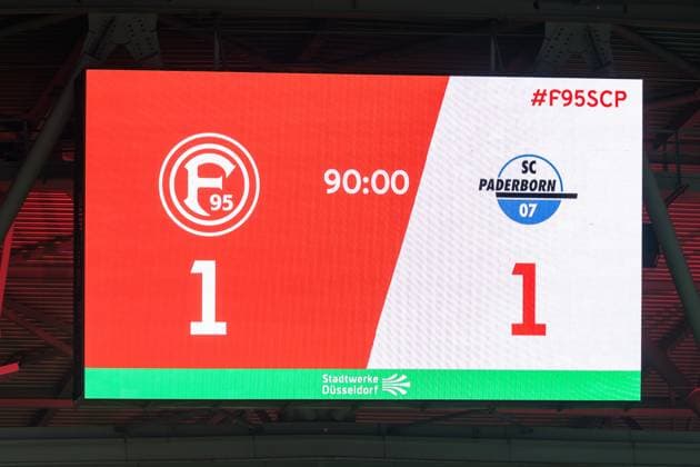 2. Fussball Bundesliga: Fortuna Düsseldorf 1895 - SC Paderborn 07; 09.11.2024 Ende in Düsseldorf 1:1 2. Fussball Bundesliga, Fortuna Düsseldorf 1895 - SC Paderborn 07, Düsseldorf, Merkur Spiel-Arena am 09.11.2024 DFL REGULATIONS PROHIBIT ANY USE OF PHOTOGRAPHS AS IMAGE SEQUENCES AND OR QUASI-VIDEO. Copyright: xBEAUTIFULxSPORTS Wunderlx