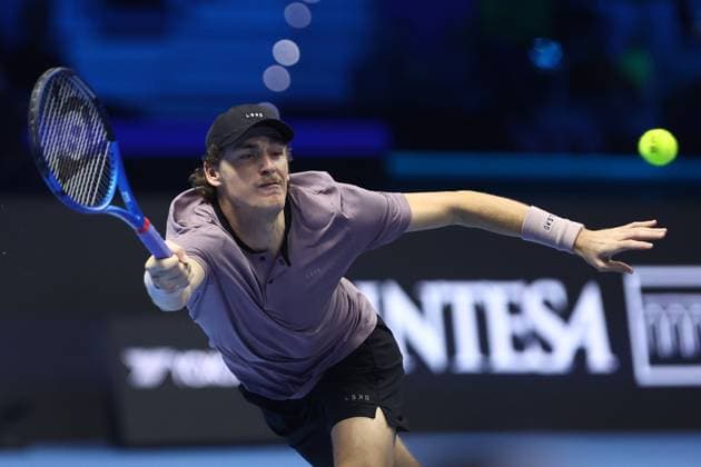 controls the ball, Day 1, Nitto ATP, Tennis Herren Finals 2024, INALPI Arena, November 10, 2024, Turin, Italy.