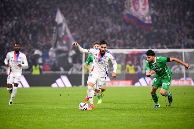 Olympique Lyonnais v AS Saint-Etienne - Ligue 1 MCDonald s 2024 2025 14 Louis MOUTON (asse) - 18 Rayan CHERKI (ol) during the Ligue 1 MCDonald s match between Olympique Lyonnais and Saint Etienne at Groupama Stadium on November 10, 2024 in Lyon, France. Lyon France  Copyright: xFEPx 776235301
