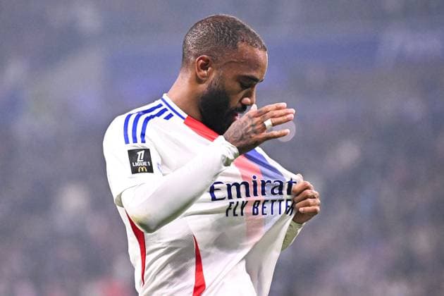Olympique Lyonnais v AS Saint-Etienne - Ligue 1 MCDonald s 2024 2025 10 Alexandre LACAZETTE (ol) during the Ligue 1 MCDonald s match between Olympique Lyonnais and Saint Etienne at Groupama Stadium on November 10, 2024 in Lyon, France. Lyon France  Copyright: xFEPx 776235301