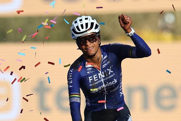 Dutch Ceylin Del Carmen Alvarado pictured at the finish line of the women s elite race at the Jaarmarktcross cyclocross cycling event in Niel, race 3 8 of the Superprestige competition, . DAVIDxPINTENS  x105171209x
