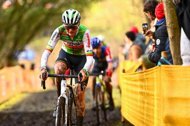 Telenet Superprestige cyclocross Deurne 2024 DEURNE, BELGIUM - NOVEMBER 11 : Vandebosch Toon (BEL) of Crelan - Corendon during the 3th leg of the men Elite Telenet Superprestige cyclocross series 2024-2025 in Deurne, Belgium, 11 11 2024 Deurne Belgium  Copyright: xGvgx