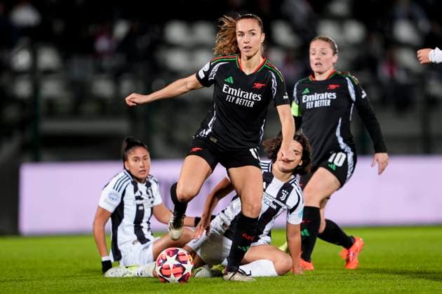 Arsenal Women s Lia W& xe4;lti during the UEFA Women s Champions League soccer match between Juventus Women and Arsenal Women Football Club at the Stadium Comunale Vittorio Pozzo La Marmora in Biella, north west Italy -Group C - 3 6 - November 12, 2024. - Soccer.  Copyright: xFabioxFerrari LaPressex