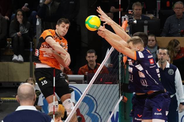 Sport Bilder des Tages DEU, Champions League, BR Volleys vs. , 12.11.2024, Max-Schmeling-Halle, Berlin, DEU, Champions League, BR Volleys vs. Ljubljana im Bild Moritz Reichert (BR Volleys 15) Foto: Juergen Engler nordphoto GmbH