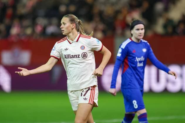 Klara Buehl (FC Bayern Muenchen, 17), FC Bayern Muenchen vs. Valerenga IF, Fussball, UEFA Women s Champions League, Gruppenrunde, 3. Spieltag, Saison 2024 2025, 12.11.2024, FC Bayern Muenchen vs. Valerenga IF, Fussball, UEFA Women s Champions League, Gruppenrunde, 3. Spieltag, Saison 2024 2025, 12.11.2024 Muenchen Copyright: xEibner-Pressefoto JennixMaulx EP_JML