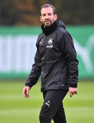 13.11.2024 - Fussball - 2. Bundesliga - Saison 2024 2025 - SpVgg Greuther Fürth Fuerth ( Kleeblatt ) - Training - - xwoxzix - Jan Siewert ( Trainer SpVgg Greuther Fürth )