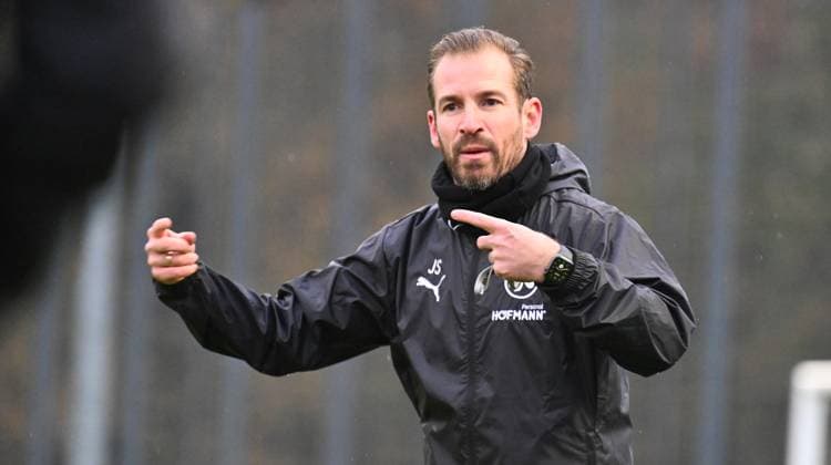 13.11.2024 - Fussball - 2. Bundesliga - Saison 2024 2025 - SpVgg Greuther Fürth Fuerth ( Kleeblatt ) - Training - - xwoxzix - Jan Siewert ( Trainer SpVgg Greuther Fürth )