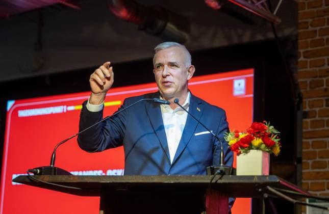 Sport Themen der Woche KW46 Sport Bilder des Tages Fußball, Herren, Saison 2024 2025, 1. Bundesliga, 1. FC Union Berlin, 13. ordentliche Hauptversammlung der An der Alten Försterei Stadionbetriebs AG, Dirk Zingler (Aufsichtsrats-Chef Stadionbetriebs AG), 13.11. 2024, *** Soccer, Men, Season 2024 2025, 1 Bundesliga, 1 FC Union Berlin, 13 Annual General Meeting of An der Alten Försterei Stadionbetriebs AG, Dirk Zingler Head of Supervisory Board Stadionbetriebs AG , 13 11 2024, Copyright: xMatthiasxKochx