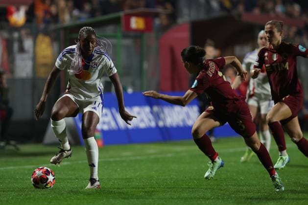 Rome, Italy 13.11.2024: Kadidiatou Diani of Lyonnais, Licia Di Guglielmo of Roma during the UEFA Women s Champions League 2024-2025 football match between As Roma WomenÃ¢ÂÄÂ™s vs Olympique Lyonnais womenÃ¢ÂÄÂ™s at Tre Fontane stadium in Rome.  Copyright: xMarcoxIacobucci IPAxSportx xipa-x xx IPA_51527610 IPA_Agency_IPA51527610