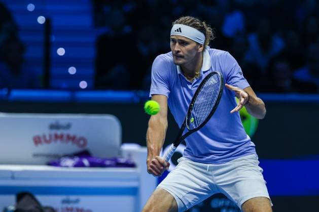 Alexander Zverev of Germany vs Casper Ruud of Norway - Nitto ATP, Tennis Herren FINALS 2024 Turin - 13 11 2024 Alexander Zverev of Germany seen in actions during Men s Singles Group Stage match against Casper Ruud of Norway on day four of the Nitto ATP Finals 2024 at Inalpi Arena Copyright: xBEAUTIFULxSPORTS Carabellix