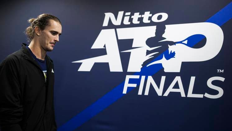 Nitto ATP, Tennis Herren Finals - Day Four Alexander Zverev of Germany walks in the conference room prior to the press conference, PK, Pressekonferenz at the end of his round robin singles match against Casper Ruud of Norway during day four of the Nitto ATP Finals. Alexander Zverev won the match 7-6(3), 6-3. Turin Italy Copyright: xNicolòxCampox