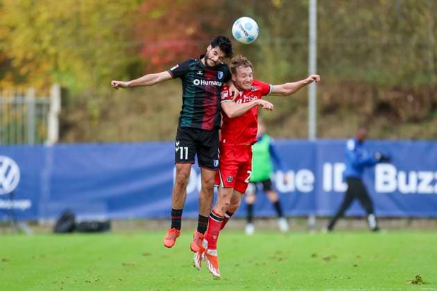 Germany, Hannover, 14.11.2024, Nachwuchsleistungszentrum NLZ, Hannover 96 vs 1. FC Magdeburg - Friendly match, Mohammed El Hankouri (1. FC Magdeburg) und Jannik Dehm (Hannover 96) battle for the ball Hannover Nachwuchsleistungszentrum NLZ Germany