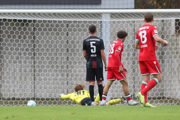 14.11.2024, xtgx, Fussball - Testspiel, Hannover 96 - 1.FC Magdeburg emspor, v.l. Tor zum 2:2 durch Jessic Ngankam (Hannover, 7) (DFL DFB REGULATIONS PROHIBIT ANY USE OF PHOTOGRAPHS as IMAGE SEQUENCES and or QUASI-VIDEO) Hannover