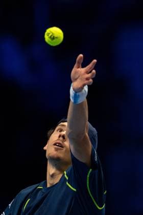 Australia s Alex de Minaur serves to United States Taylor Fritz during the singles tennis match of the ATP, Tennis Herren World Tour Finals at the Inalpi Arena in Turin, Italy - - Thursday, November 14, 2024.  Copyright: xMarcoxAlpozzi LaPressex