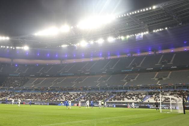Football France-Israël PHOTOPQR LE PARISIEN Fred Dugit ; Saint-Denis ; 14 11 2024 ; Sports Saint-Denis (93), le 14 11 2024 5e journée de la Ligue des nations de football France-Israël au Stade de France. Photo LP Fred Dugit supporters tribune Saint denis, France, nov 14th 2024 5th day of the Nations League football France - Israel at the Stade de France