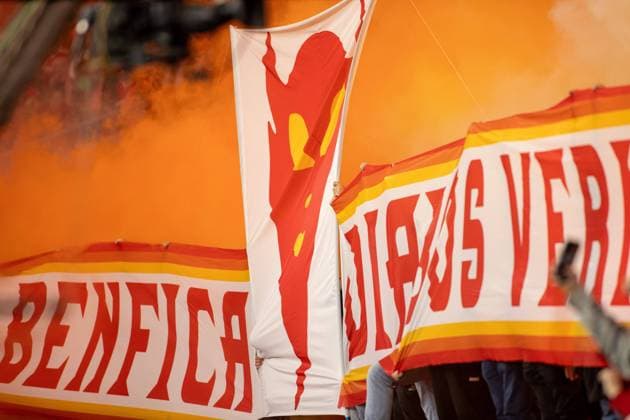 November 10, 2024, Lisboa, Lisboa, Portugal: SL Benfica supporters during the Liga Portugal Betclic 2024 25 match between SL Benfica and FC Porto at Estadio da Luz on November 10, 2024 in Lisboa, Portugal. Final score: SL Benfica 4:1 FC Porto Lisbon Portugal Soccer 2024: Benfica 4:1 Porto  - ZUMA Bet 20241110_spo_l192_032 Copyright: xMiguelxLemosx