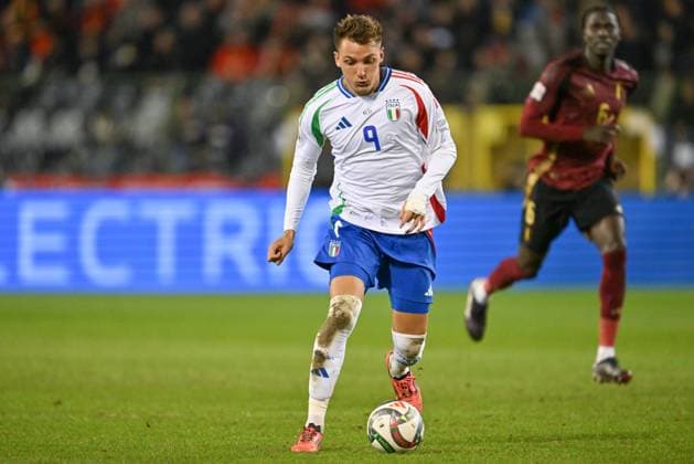 241114 UEFA NATIONS LEAGUE A2 - D5 BELGIUM VS ITALY Mateo Retegui (9) of Italy pictured during a soccer game between the national teams of Belgium, called the Red Devils and Italy, called Azzurri in the fifth game in group A2 in the UEFA Nations League , on Thursday 14 November 2024 in Brussels , Belgium . photo isosport David Catry BRUSSELS BELGIUM  Copyright: xx 485969