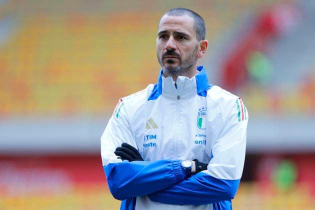 Fußball, U20 Elite League, Polen - Italien Bialystok, 15.11.2024 PILKA NOZNA MECZ ELITE LEAGUE REPREZENTACJI DO LAT 20: POLSKA - WLOCHY - - - U-20 ELITE LEAGUE FOOTBALL MATCH: POLAND - ITALY - - - NZ COACH, TRENER, LEONARDO BONUCCI Fot. Maciej Gilewski 058sport.pl NEWSPIX.PL --- newspix.pl 
