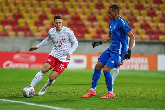 Fußball, U20 Elite League, Polen - Italien 15.11.2024 BIALYSTOK (POLAND) PILKA NOZNA (FOOTBALL) ELITE LEAGUE POLSKA U20 - WLOCHY U20 NZ MARCEL KRAJEWSKI FOTO KAMIL SWIRYDOWICZ CYFRASPORT NEWSPIX.PL --- Newspix.pl  241115CSKS053