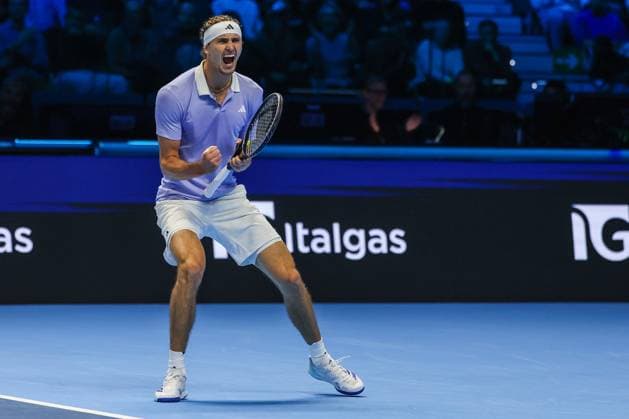 Alexander Zverev of Germany celebrates during Men s Singles Group Stage match against Carlos Alcaraz of Spain on six four of the Nitto ATP, Tennis Herren Finals 2024 at Inalpi Arena  Copyright: xFabrizioxCarabelli IPAxSportx xix xx IPA_51588984 IPA_Agency_IPA51588984