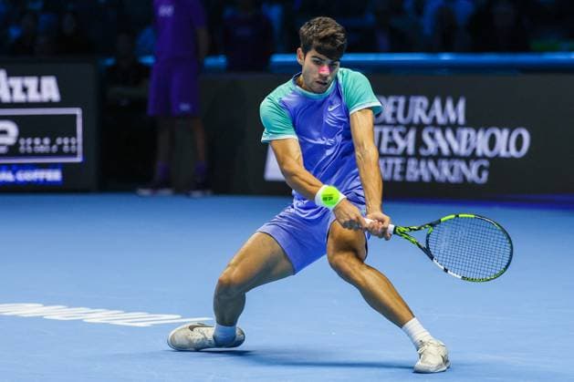 TENNIS - Internazionali di Tennis - Nitto ATP, Tennis Herren Finals - Zverev vs Alcaraz Carlos Alcaraz of Spain seen in actions during Men s Singles Group Stage match against Alexander Zverev of Germany on six four of the Nitto ATP Finals 2024 at Inalpi Arena Turin Italy  Copyright: xIPAxSport ABACAx