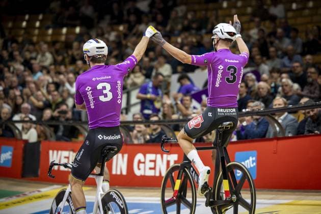 Belgian Robbe Ghys and Belgian Lindsay De Vylder pictured during day four of the Zesdaagse Vlaanderen-Gent six-day indoor Track cycling, Rad, Radsport, Bahnrad, Bahn event at the indoor cycling arena t Kuipke, Friday 15 November 2024, in Gent. DAVIDxPINTENS  x105496141x