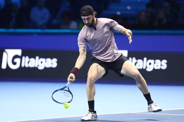 Jordan Thompson (Australia) controls the ball, Day 7, Nitto ATP, Tennis Herren Finals 2024, INALPI Arena, November 16, 2024, Turin, Italy.