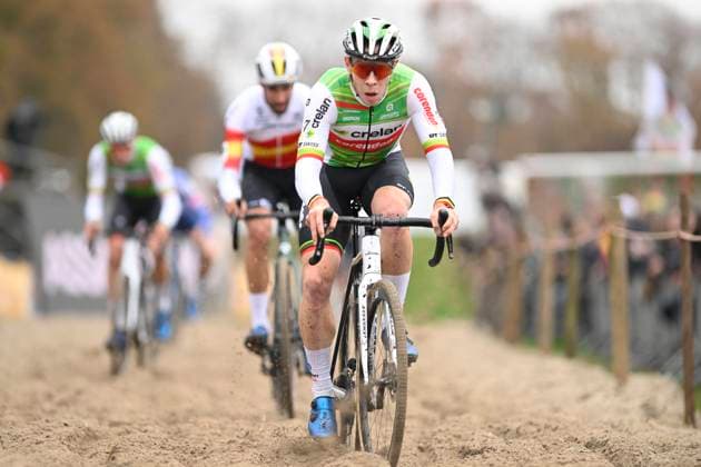 2024 Superprestige Cyclocross Merksplas MERKSPLAS, BELGIUM - NOVEMBER 16 : Sweeck Laurens (BEL) of Crelan - Corendon in action during the 4th leg of the men elite 2024 - 2025 Telenet Superprestige cyclocross race : the Aardbeiencross of Merksplas on November 16, 2024 in Merksplas, Belgium, 16 11 2024 Merksplas Belgium  Copyright: xNicoxVereeckenx