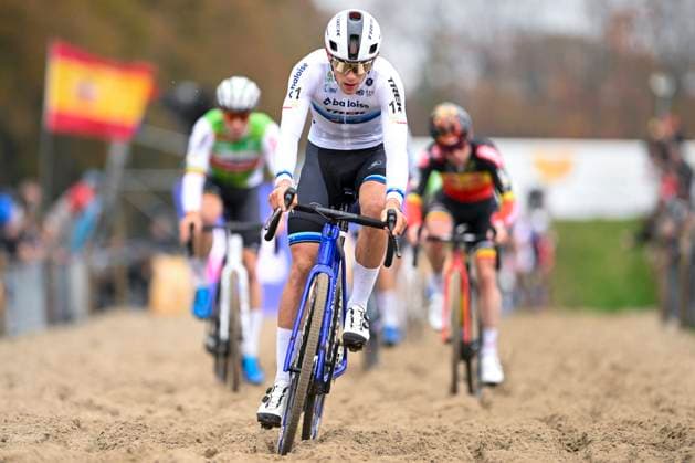 2024 Superprestige Cyclocross Merksplas MERKSPLAS, BELGIUM - NOVEMBER 16 : Nys Thibau (BEL) of Baloise Trek Lions in action during the 4th leg of the men elite 2024 - 2025 Telenet Superprestige cyclocross race : the Aardbeiencross of Merksplas on November 16, 2024 in Merksplas, Belgium, 16 11 2024 Merksplas Belgium  Copyright: xNicoxVereeckenx