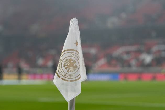 Symbolbild, Logo, Wappen Deutscher Fussball-Bund. GER, Deutschland (GER) vs. Bosnien-Herzegowina (BIH), Fussball, UEFA Nations League, 5. Spieltag, Spielzeit 2024 2025, 16.11.24, GER, Deutschland (GER) vs. Bosnien-Herzegowina (BIH), Fussball, UEFA Nations League, 5. Spieltag, Spielzeit 2024 2025, 16.11.24 Freiburg Copyright: xEibner-Pressefoto WolfgangxFrankx EP_WFK