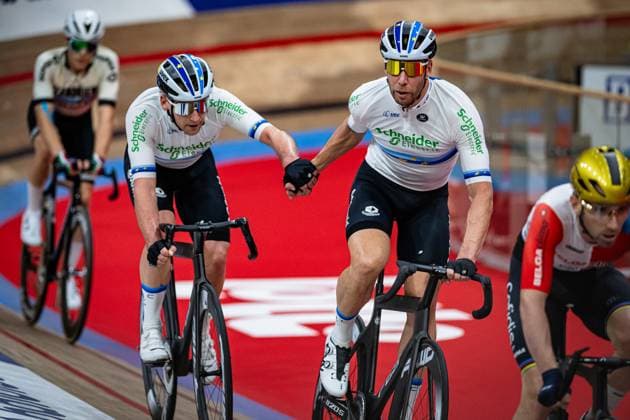 KLUGE Roger, REINHARDT Theo: Lotto Zesdaagse Vlaanderen - Gent 2024 KLUGE Roger - REINHARDT Theo ( GER ) Schneider Electric Germany - Querformat - quer - horizontal - Landscape - Event Veranstaltung: Lotto Zesdaagse Vlaanderen Gent 2024 - Category Kategorie: Cycling - Track cycling, Rad, Radsport, Bahnrad, Bahn Sixdays - Elite Men - Location Ort: Europe Belgium - Gent - Citadelpark - tÂ Kuipke - Discipline: Madison - Distance: ... m - Date Datum: 16.11.2024 Saturday Day 6 -
