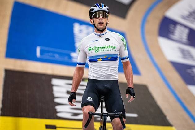 REINHARDT Theo: Lotto Zesdaagse Vlaanderen - Gent 2024 REINHARDT Theo ( GER ) Schneider Electric Germany - Querformat - quer - horizontal - Landscape - Event Veranstaltung: Lotto Zesdaagse Vlaanderen Gent 2024 - Category Kategorie: Cycling - Track cycling, Rad, Radsport, Bahnrad, Bahn Sixdays - Elite Men - Location Ort: Europe Belgium - Gent - Citadelpark - tÂ Kuipke - Discipline: Madison - Distance: ... m - Date Datum: 16.11.2024 Saturday Day 6 -