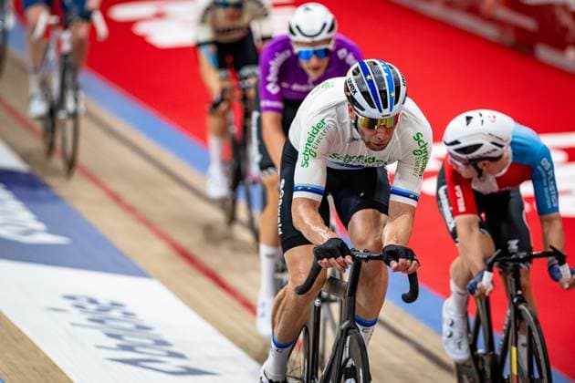 KLUGE Roger: Lotto Zesdaagse Vlaanderen - Gent 2024 KLUGE Roger ( GER ) Schneider Electric Germany - Querformat - quer - horizontal - Landscape - Event Veranstaltung: Lotto Zesdaagse Vlaanderen Gent 2024 - Category Kategorie: Cycling - Track cycling, Rad, Radsport, Bahnrad, Bahn Sixdays - Elite Men - Location Ort: Europe Belgium - Gent - Citadelpark - tÂ Kuipke - Discipline: Madison - Distance: ... m - Date Datum: 16.11.2024 Saturday Day 6 -