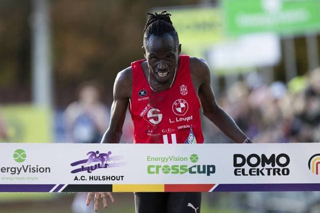 Bilder des Jahres 2024, Sport 11 November Sport Themen der Woche KW46 Sport Bilder des Tages Belgian Isaac Kimeli celebrates as he crosses the finish line to win the men elite race of the CrossCup cross country running athletics event in Hulshout, the third stage of the CrossCup competition and the Belgian Championships, Sunday 17 November 2024. KRISTOFxVANxACCOM  x105620013x