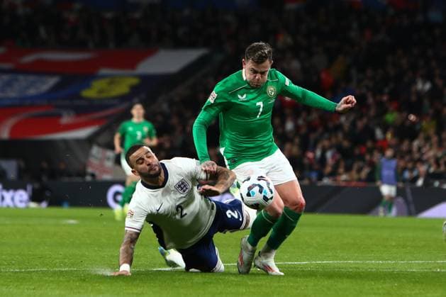 London, England, November 17th 2024: Kyle Walker (2 England) and Sam Szmodics (7 Ireland) fight for the ball during the UEFA Nations League game between England and Ireland at Wembley Stadium in London, England (Alexander Canillas SPP) Copyright: xAlexanderxCanillas SPPx spp-en-AlCa-C5V_2273
