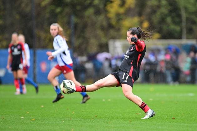 Fußball I Frauen I Saison 2024-2025 I 2. Bundesliga I 11. Spieltag I Hamburger SV - 1. FC Nürnberg I 17.11.2024 Jonna Brengel (17, 1. FC Nürnberg) Hamburg Am Volkspark Hamburg Deutschland Copyright: xLobeca FelixxSchlikisx