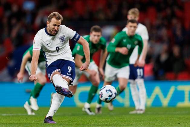 England v Republic of Ireland Harry Kane of England scores a GOAL 1-0 and celebrates PENALTY during the England v Republic of Ireland UEFA Nations League Round 1 Group F match at Wembley Stadium, London, England, United Kingdom on 17 November 2024 Editorial use only. All images are copyright Every Second Media Limited. No images may be reproduced without prior permission. Copyright: xIMAGO EveryxSecondxMediax ESM-1219-0097